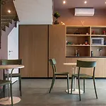 Opera Boutique