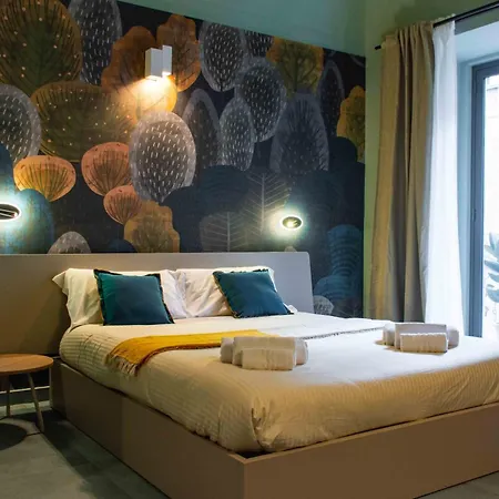 Opera Boutique Bed & Breakfast *