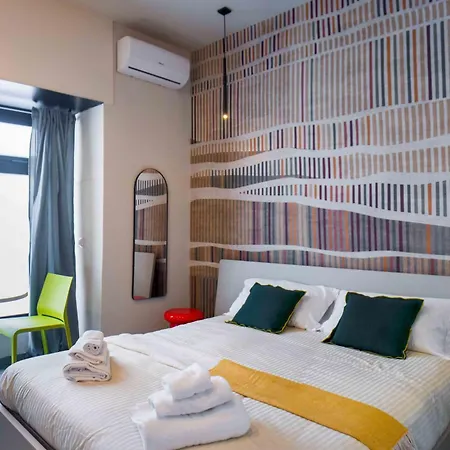 Bed & Breakfast Opera Boutique *