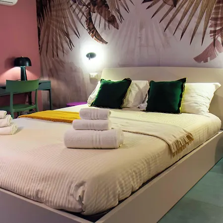 Opera Boutique 3*
