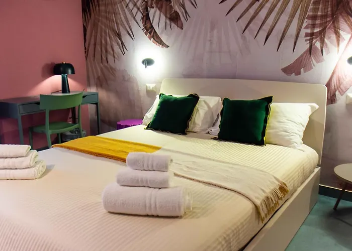 לינה וארוחת בוקר Opera Boutique